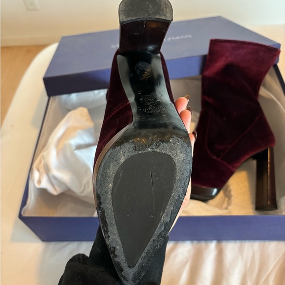 STUART WEITZMAN HEELED BOOTIES - Picture 5 of 10